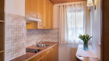 Comfort Apartment | Private kitchen
