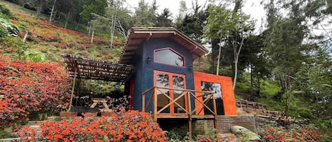 Cabin, 2 Bedrooms, Smoking, Balcony | Exterior