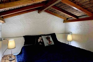 Cabin, 2 Bedrooms, Smoking, Balcony | 2 bedrooms