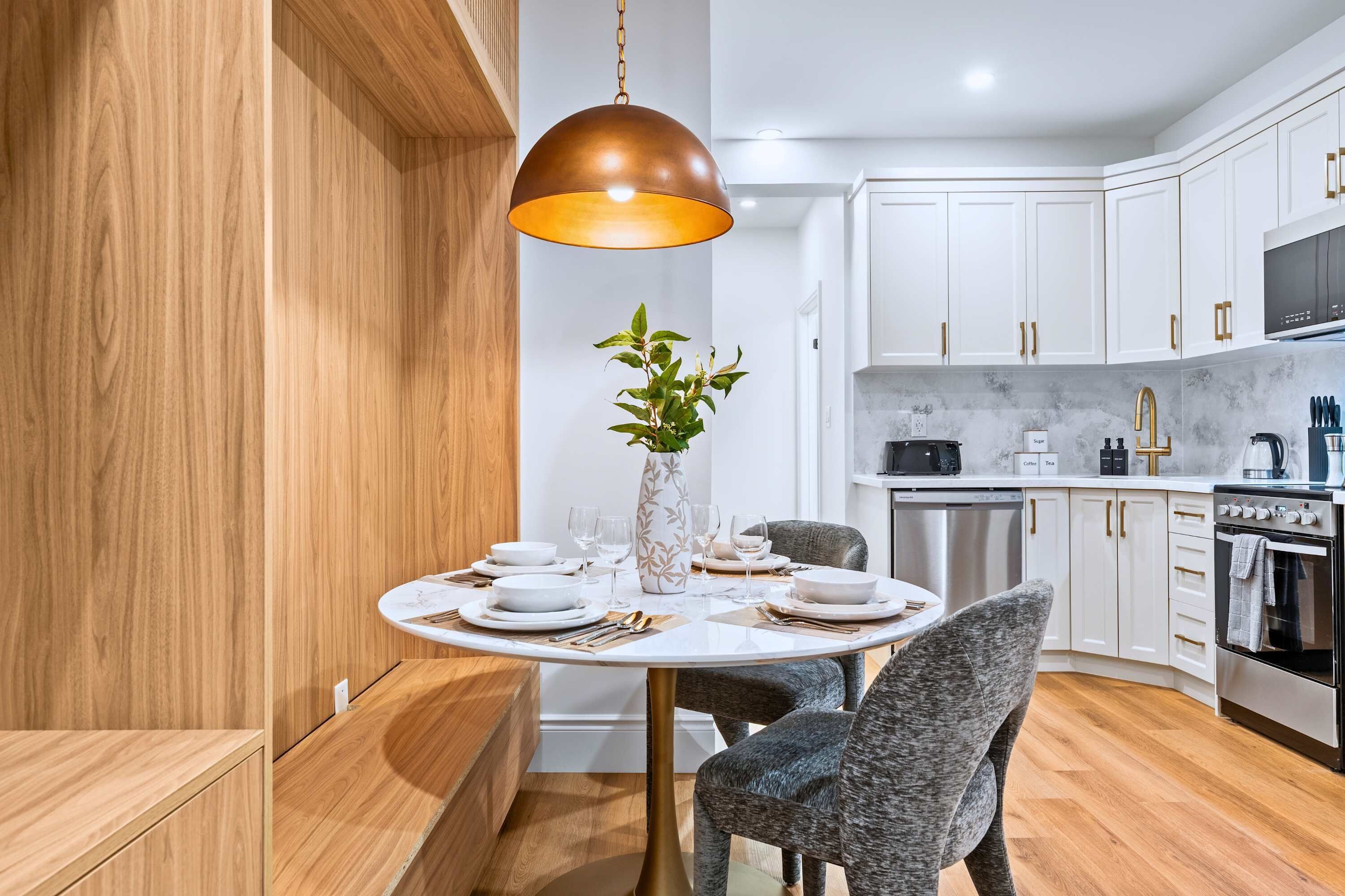 Studio (2 Bedrooms) | Interior