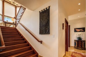 Interior - One Ocean Estates Luxury Ocean View 3 BR Sleeps 6 | Car Incl. w/ 6+ Nights | OOE-2A by KBM (Kamuela)