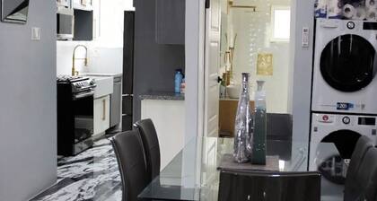 Awesome 4-bedroom house with AC in charming Harbour View