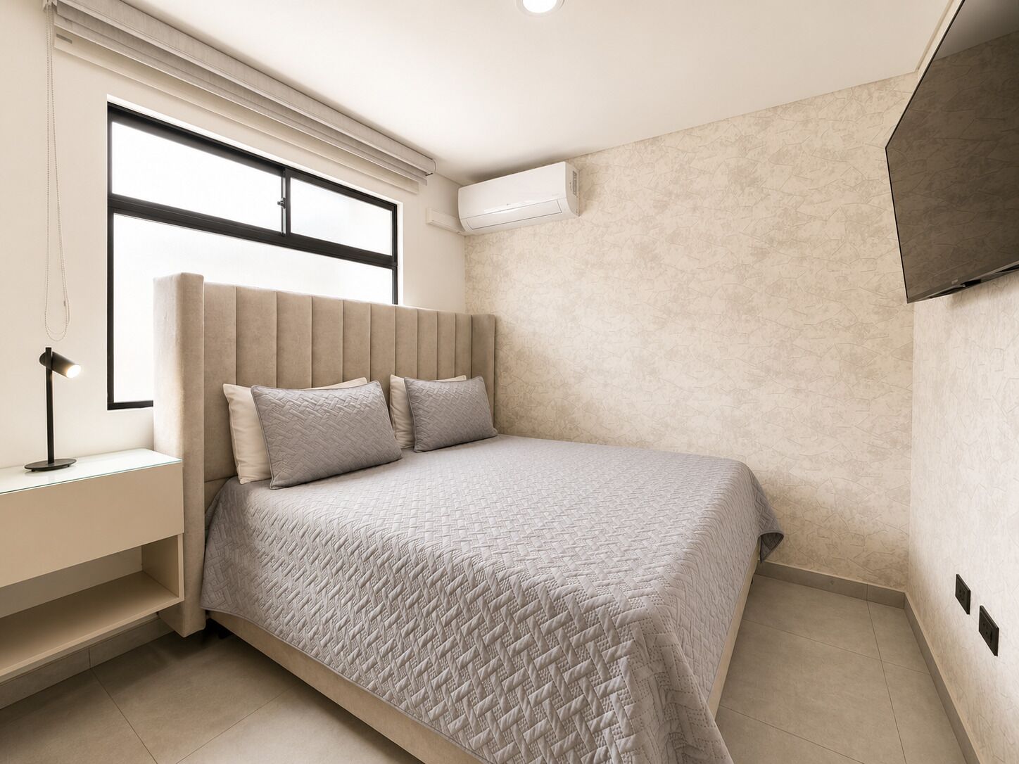 Deluxe-Apartment, Stadtblick | Verdunkelungsvorhänge, Bügeleisen/Bügelbrett, kostenloses WLAN
