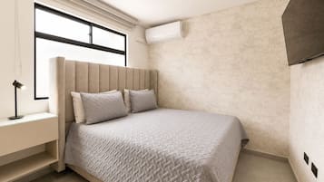 Deluxe-Apartment, Stadtblick | Verdunkelungsvorhänge, Bügeleisen/Bügelbrett, kostenloses WLAN