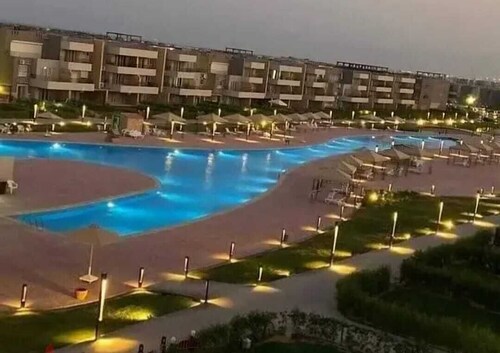 Perfect 5-bedroom chalet with AC in peaceful Suez Governorate