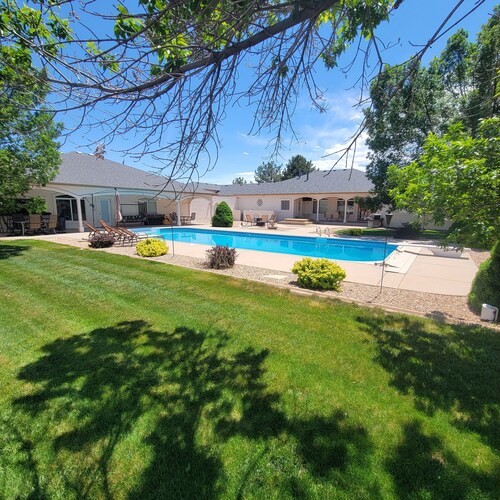 Beautiful 4,000 sq ft home at the base of the Colorado National Monument.