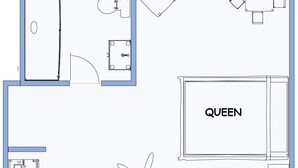 A floor plan of a hotel named 'SUNRISE 7' with two 'QUEEN' labeled rooms, a dining area, a kitchen, and a bathroom. - Sunrise 5 Studio 2 Queens (Huntsville)