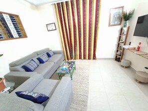 Living area - Téranga Home Cosy, 600 meters from the beach (DAKAR)