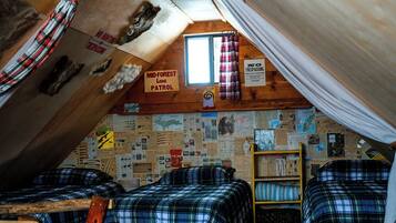 1 dormitorio y ropa de cama