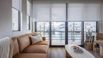 TV, offices