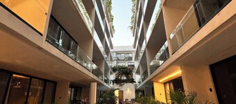 Sensai Downtown by Riviera Maya Suites