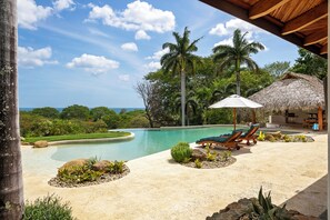 Pool - Beautiful house in Guacalito de la Isla, Casa Kidd. Incredible views (Tola)