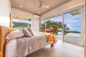 WiFi, bed sheets - 2 BDRM Ocean & Mountain View Villa + Infinity Pool (Uvita)
