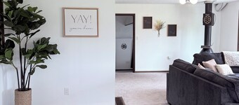 Peaceful Retreat • Intel 10m • Sleeps 8 • King Bed