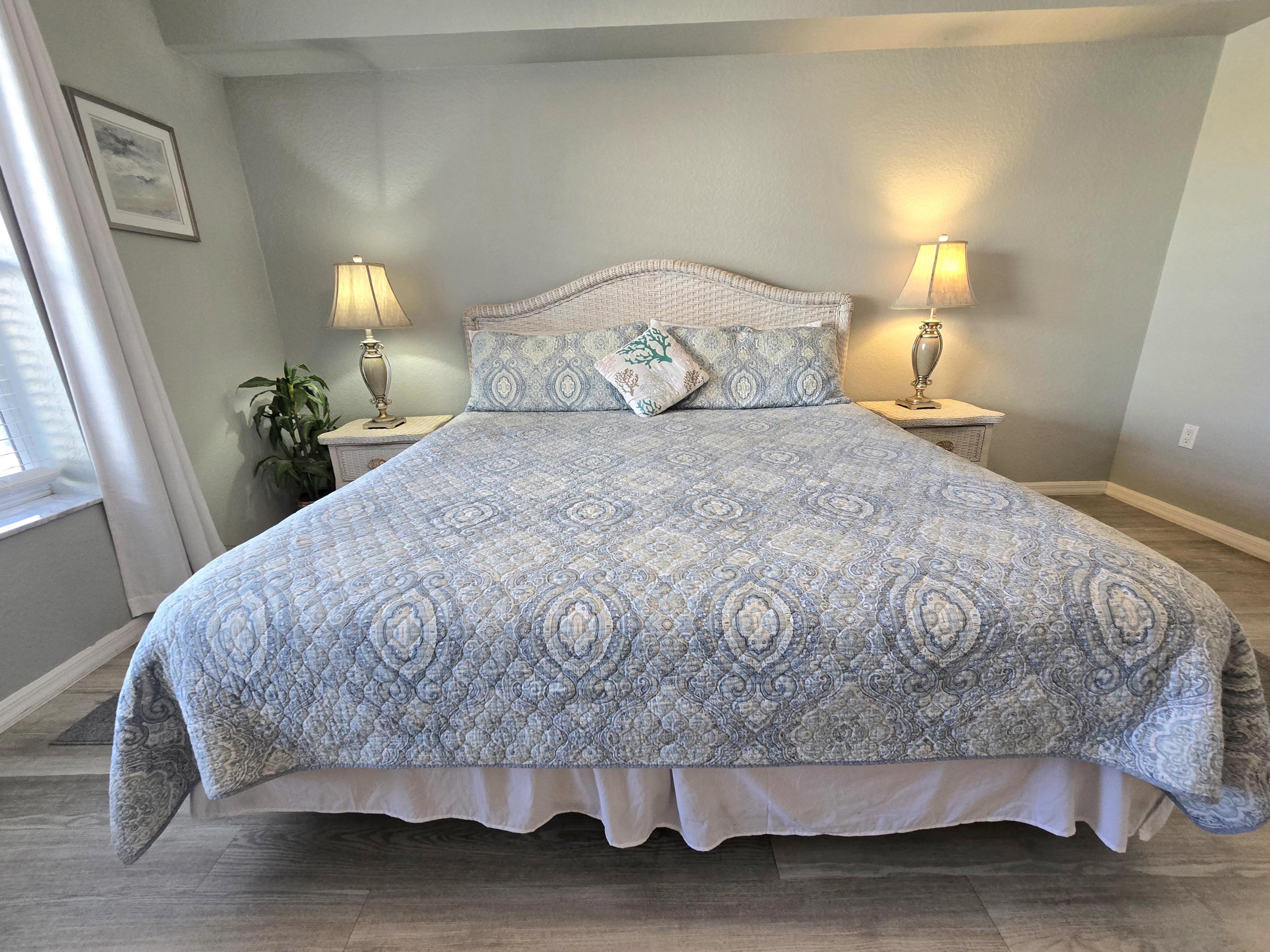 2 bedrooms, iron/ironing board, WiFi, bed sheets