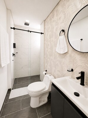 Deluxe-Apartment | Badezimmer
