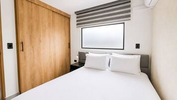 Deluxe-Apartment | Verdunkelungsvorhänge, Bügeleisen/Bügelbrett, kostenloses WLAN