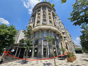 Exterior - Fabulous 1-bedroom apartment with AC in vibrant București (București)
