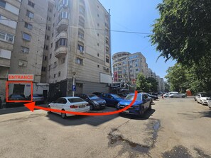 Exterior - Fabulous 1-bedroom apartment with AC in vibrant București (București)