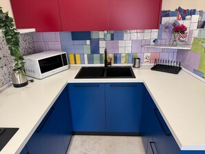 Private kitchen - Vrbo Property (Napoli)