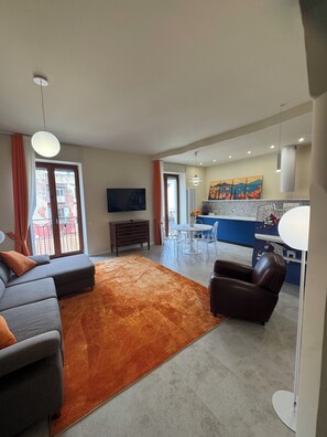 Living area - Vrbo Property (Napoli)
