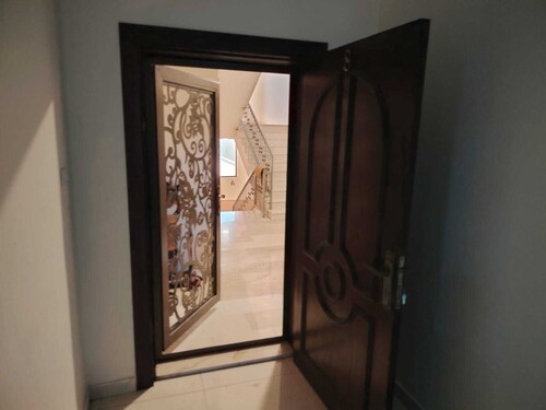 a luxury apartment with an extravagent experience with the quiet neighbourhood