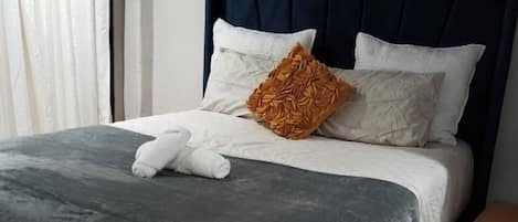 1 chambre, fer et planche à repasser, Wi-Fi, draps fournis