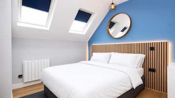 1 bedroom, iron/ironing board, internet, bed sheets