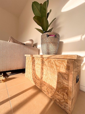 Deluxe Apartment, Private Pool, Garden View | Interior - Sa Luche Resort (Santa Maria La Palma)