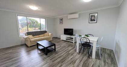 3 Bedroom, Pet Friendly, Family Home in Oxley Vale