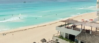 Ventanas al Paraiso Apartments Cancun