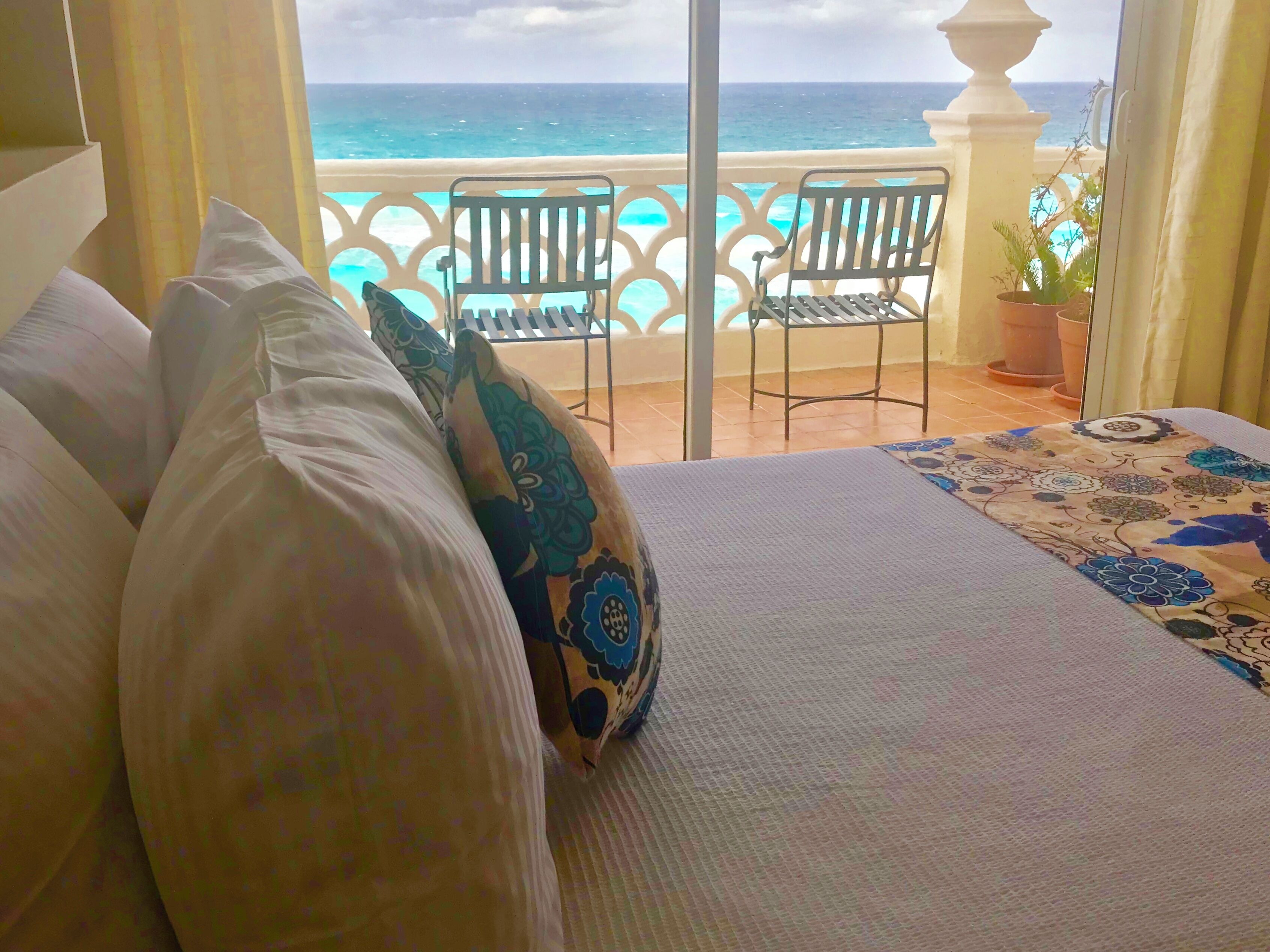 Deluxe Studio, Balcony, Sea View | In-room safe, laptop workspace, iron/ironing board, free WiFi