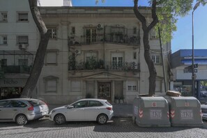 Exterior - MOT Rentals Olleros 1600 - 2 Bd Loft in Las Canitas (Buenos Aires)