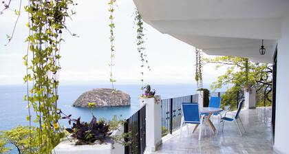 Breathtaking Views in Mismaloya