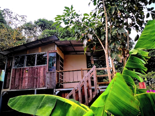 Quiet Overnight Stay Near Peñas Blancas