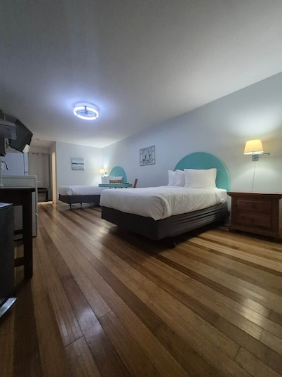 *New* Marina Motor Lodge