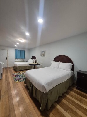 Room - *New* Marina Motel - Botanical Bay (Aransas Pass)