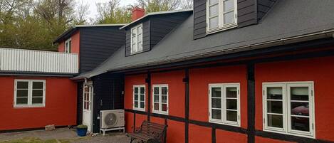 House | Exterior