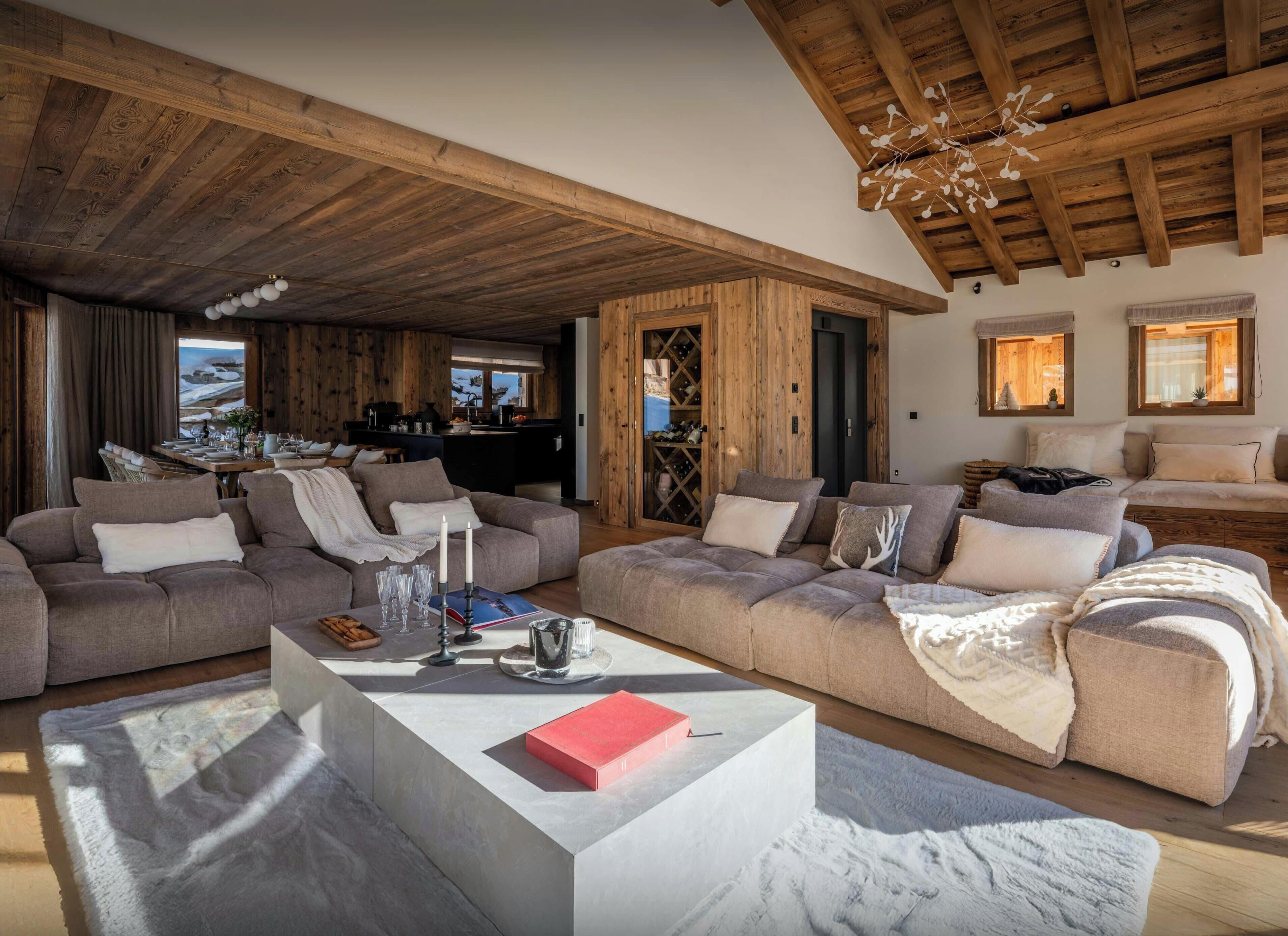 TV, fireplace, stereo