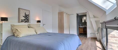 Wifi gratis y ropa de cama