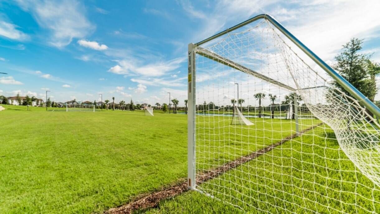 Sportplatz