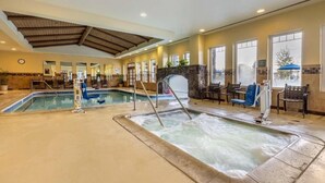Indoor pool, outdoor pool - Lakefront & Views! Hilton Suite in South Lake Tahoe (South Lake Tahoe)