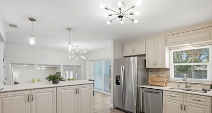 Spacious Pool Home w/ Hot Tub | Sleeps 10