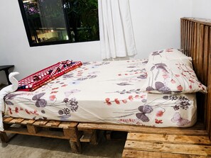 Klassieke tweepersoonskamer, uitzicht op tuin