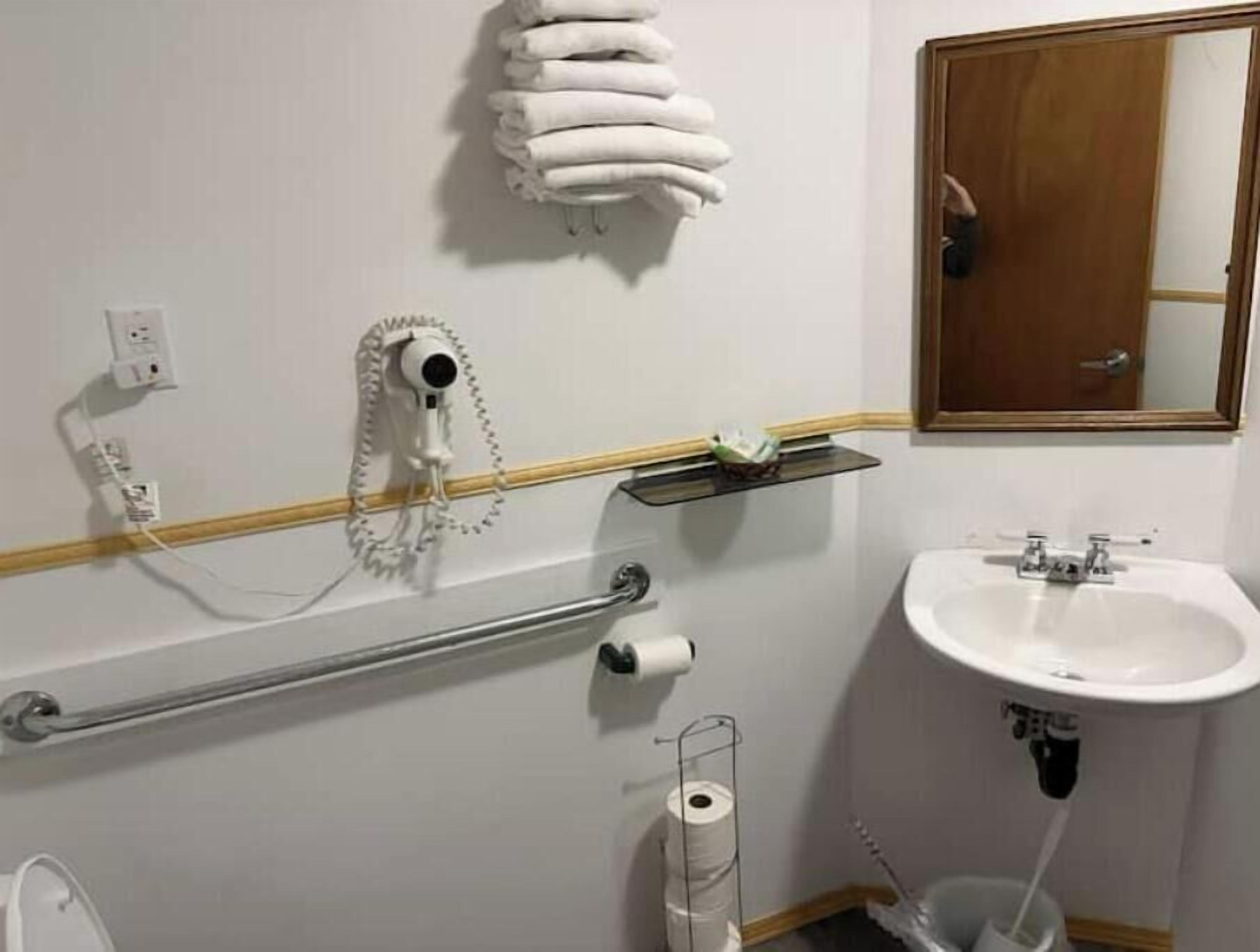 Hair dryer, towels, toilet paper