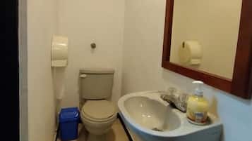 Habitación doble clásica | Baño