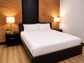 2 bedrooms, iron/ironing board, WiFi, bed sheets - Brick & Bed - Two Bedroom Riverfront Loft (St. Louis)