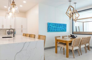 Dining - Oceanview 2-bedroom condo in San Pedro, Ambergris Cay (San Pedro Ambergris Caye)