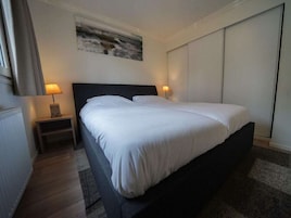 House | 2 bedrooms, individually furnished