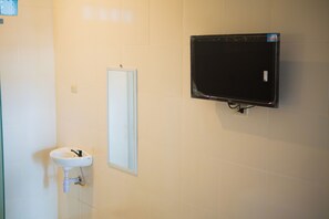Bathroom - JoandJo hostel Syariah (Kota Bandar Lampung)
